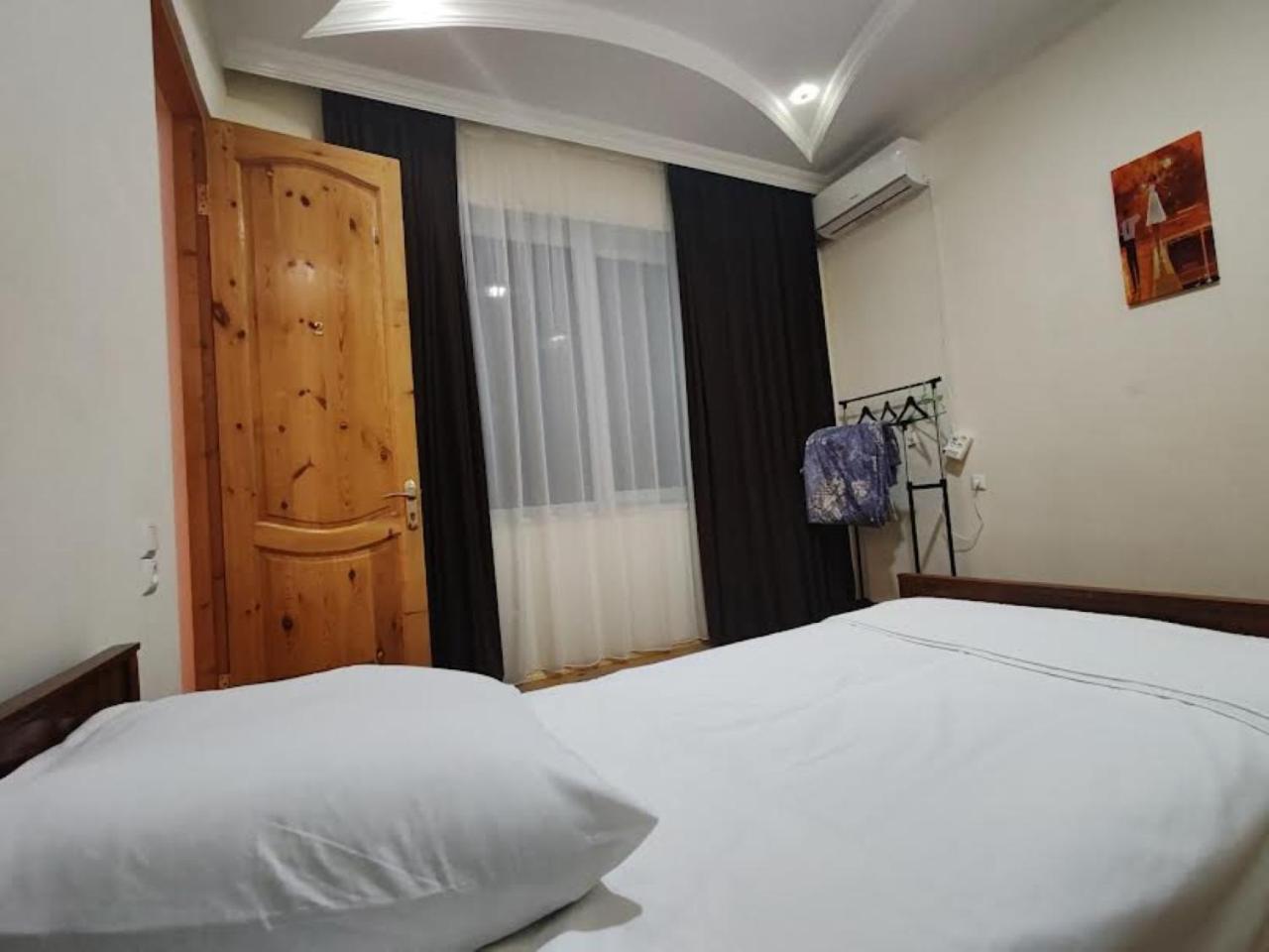 Guesthouse LUKA Kutaisi Eksteriør billede