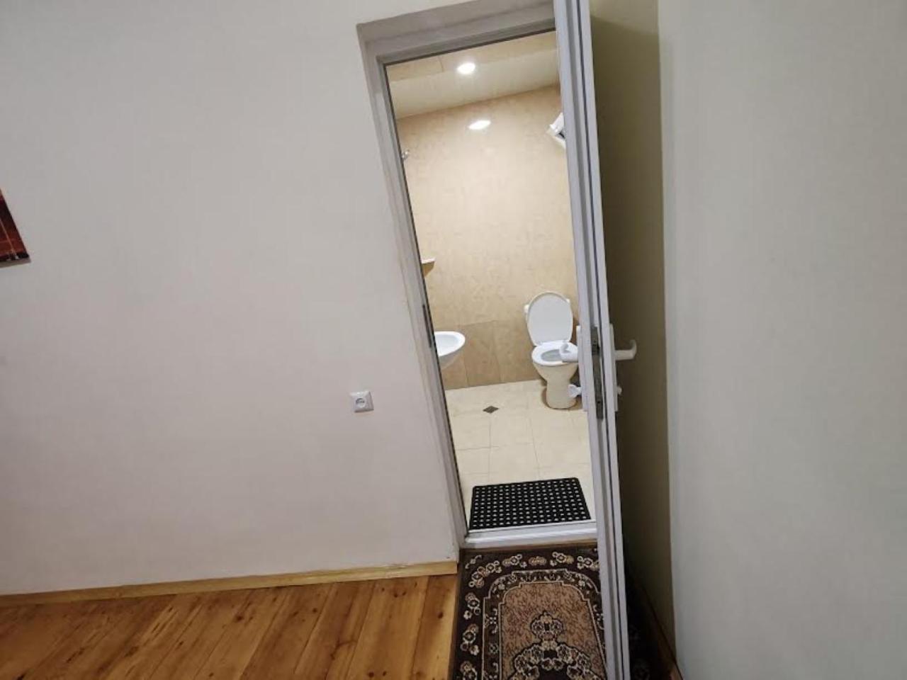 Guesthouse LUKA Kutaisi Eksteriør billede